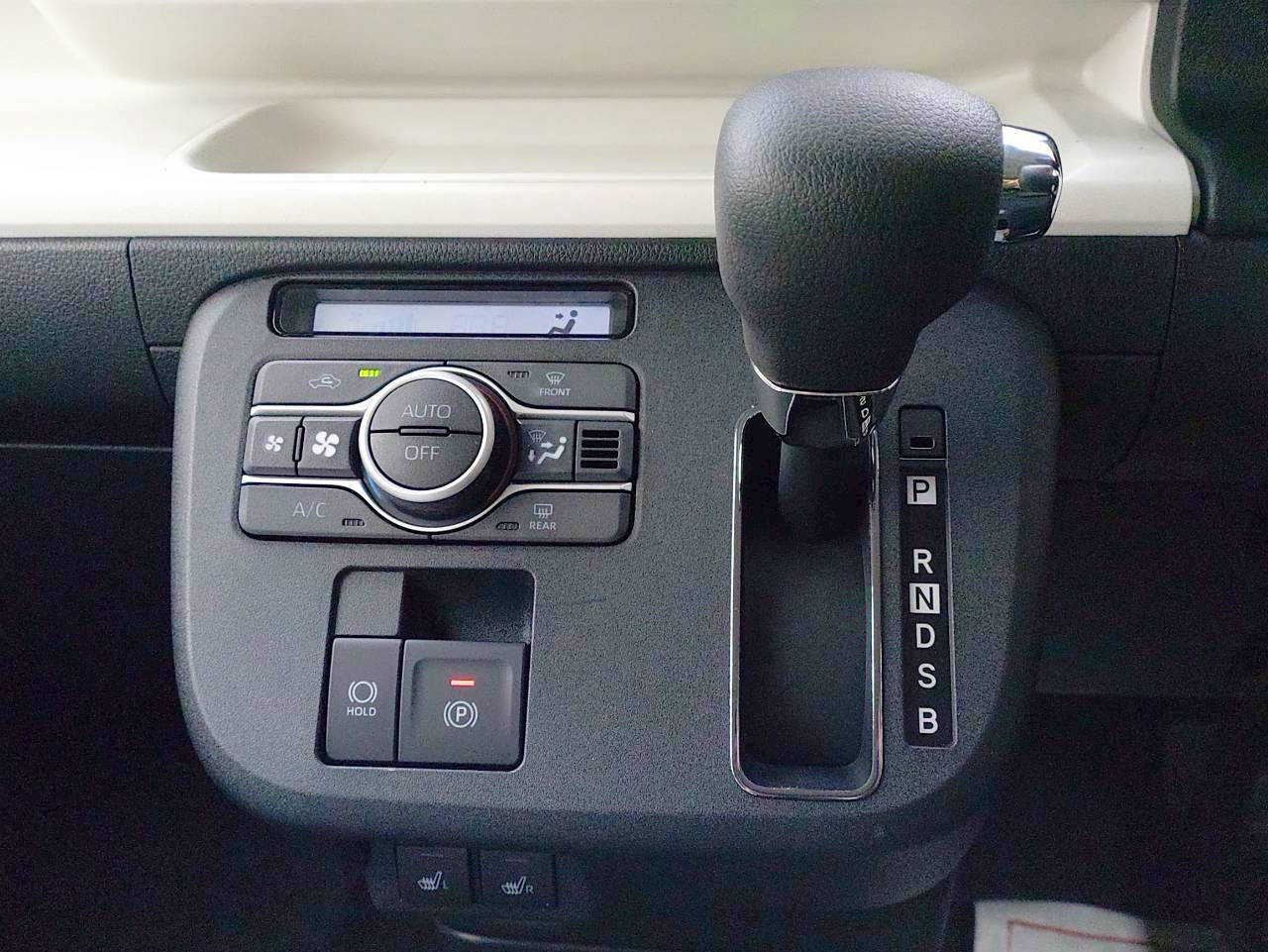 ムーヴキャンバス 2025/R07