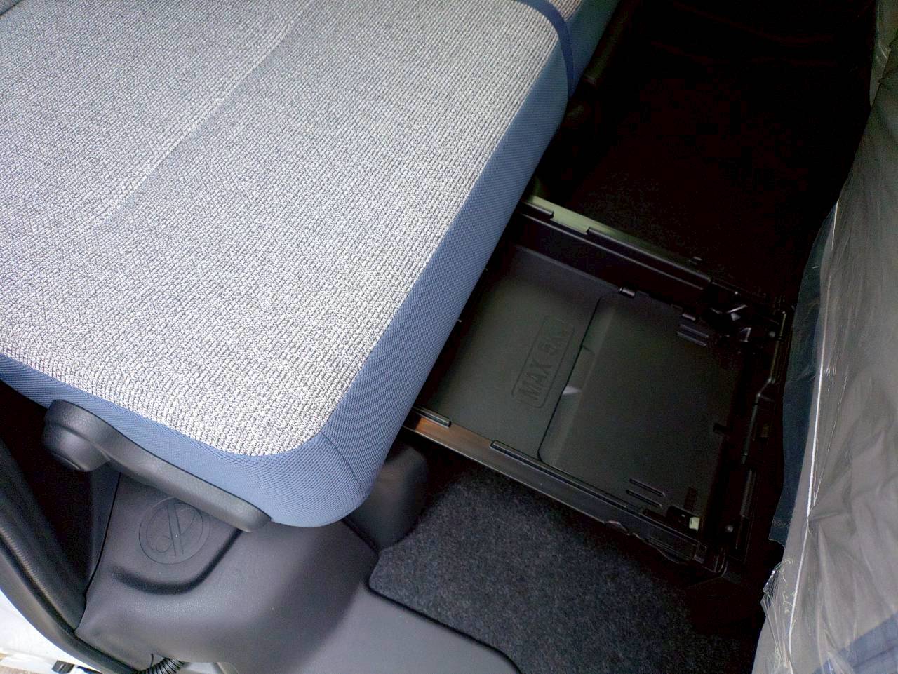 ムーヴキャンバス 2025/R07