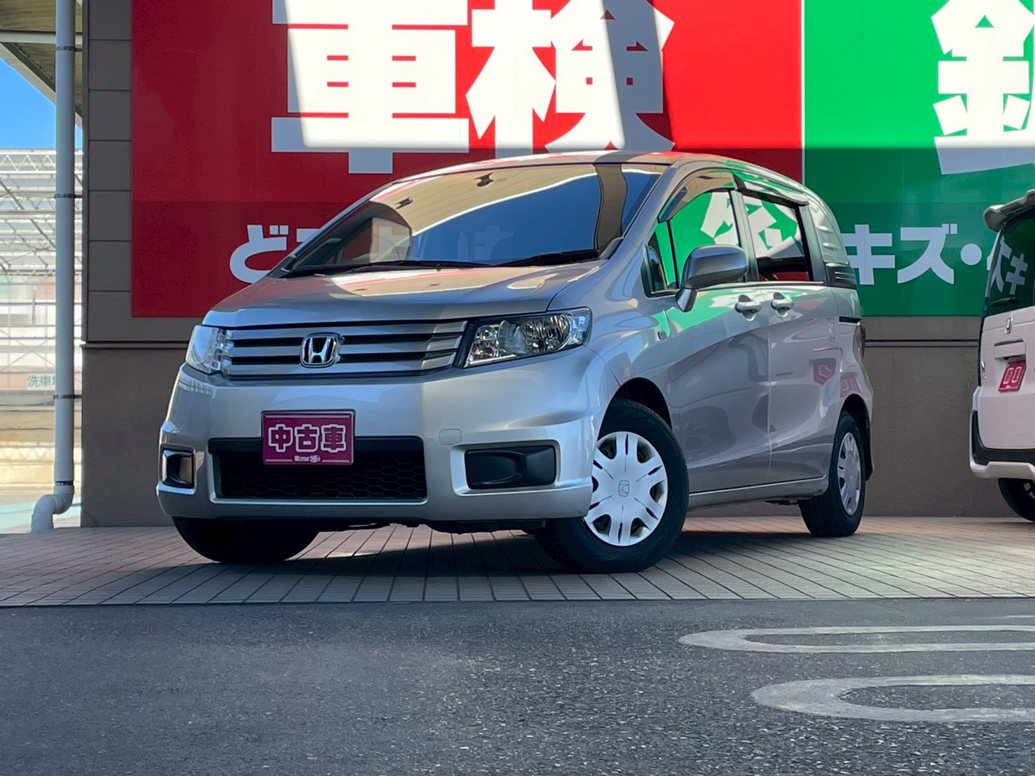 フリードスパイク 2011/H23