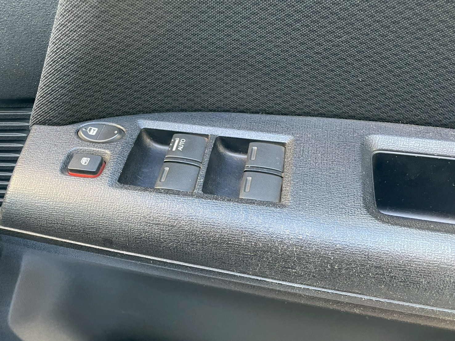 フリードスパイク 2011/H23