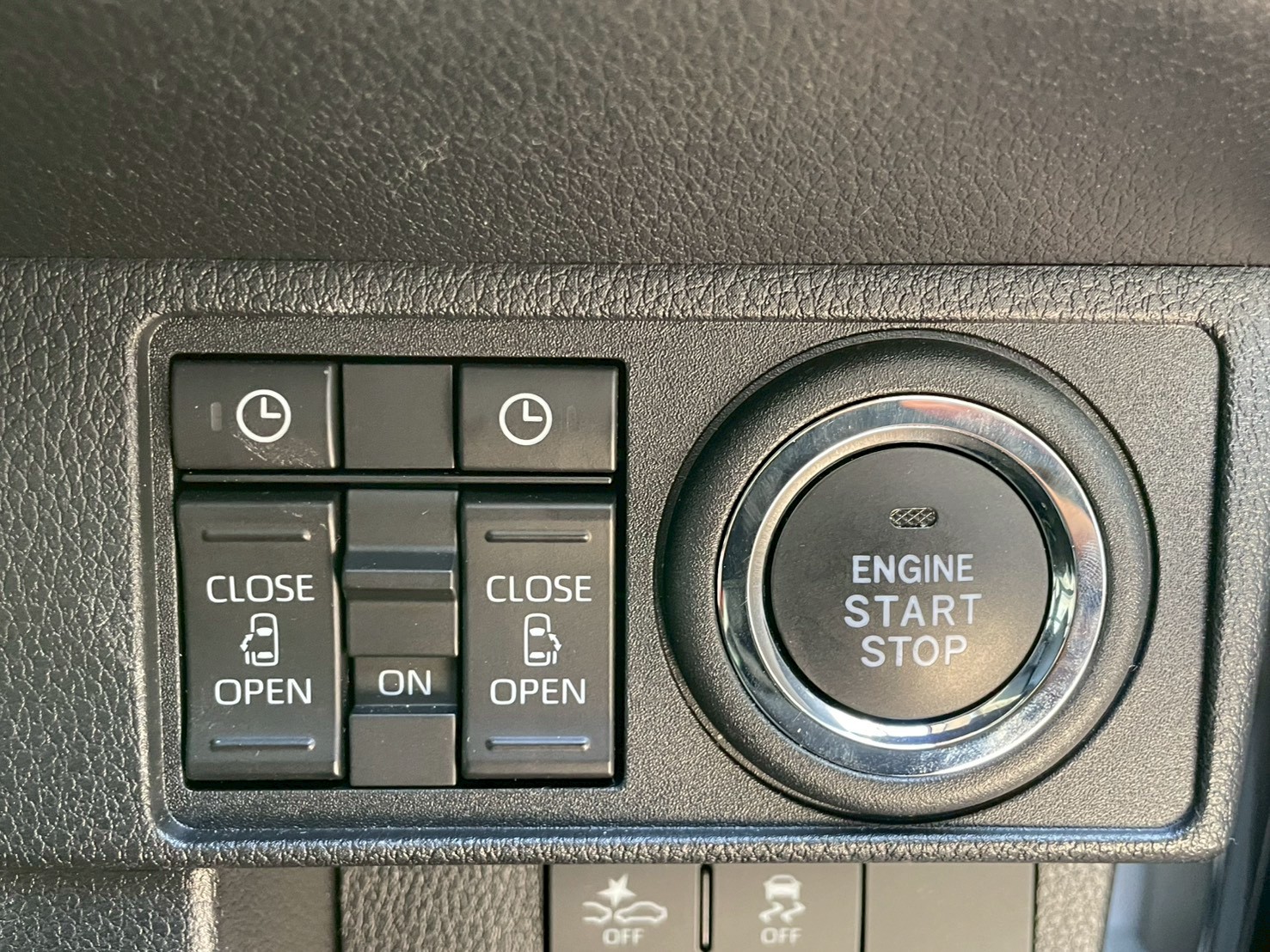 ムーヴキャンバス 2025/R07