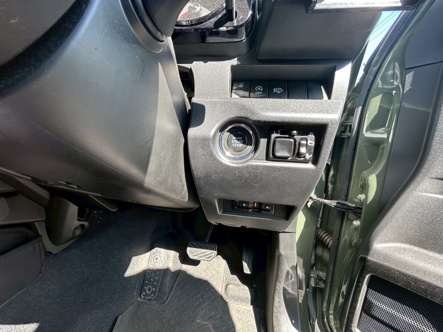 ジムニーシエラ 2022/R04