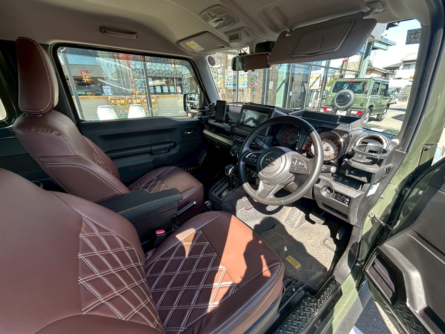 ジムニーシエラ 2022/R04