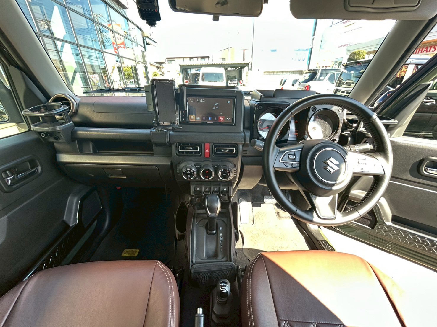 ジムニーシエラ 2022/R04