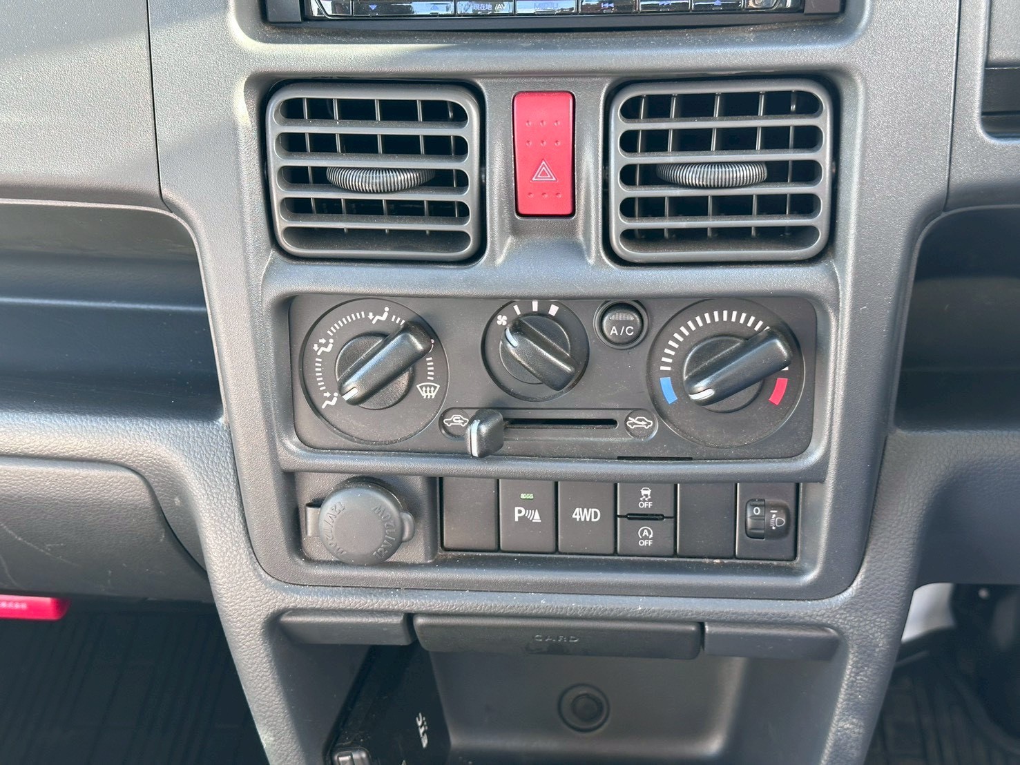 クリッパートラック 2024/R06