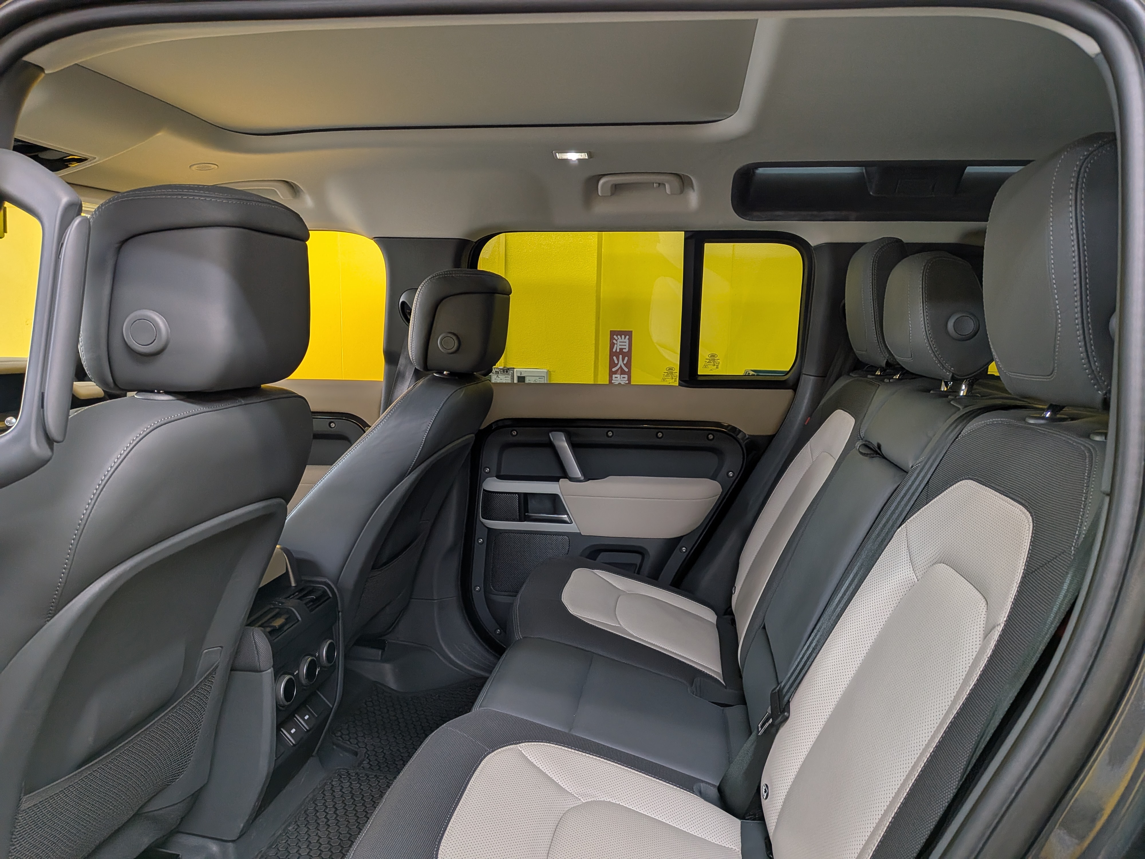 ディフェンダー 2023/R05