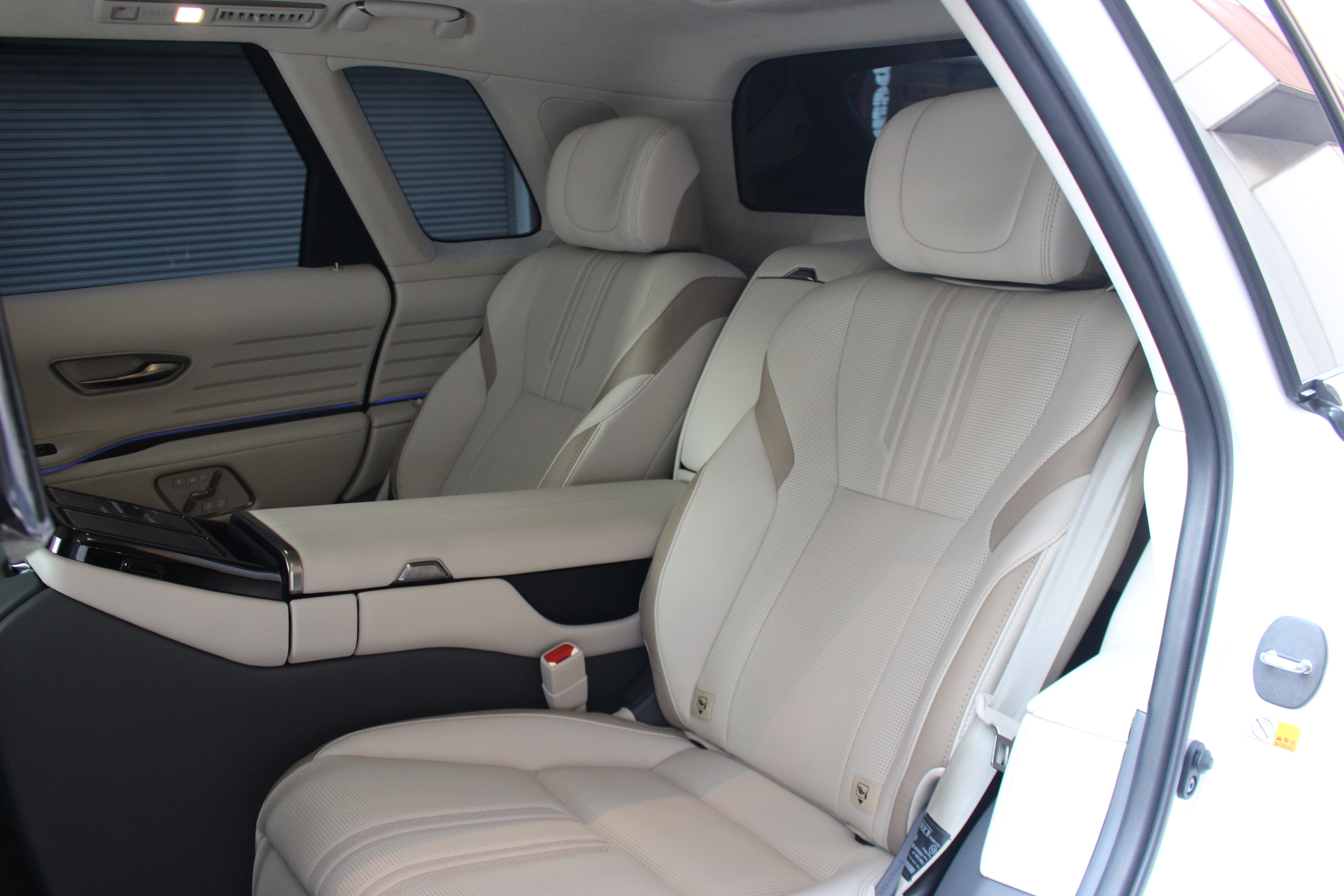 センチュリー 2025/R07