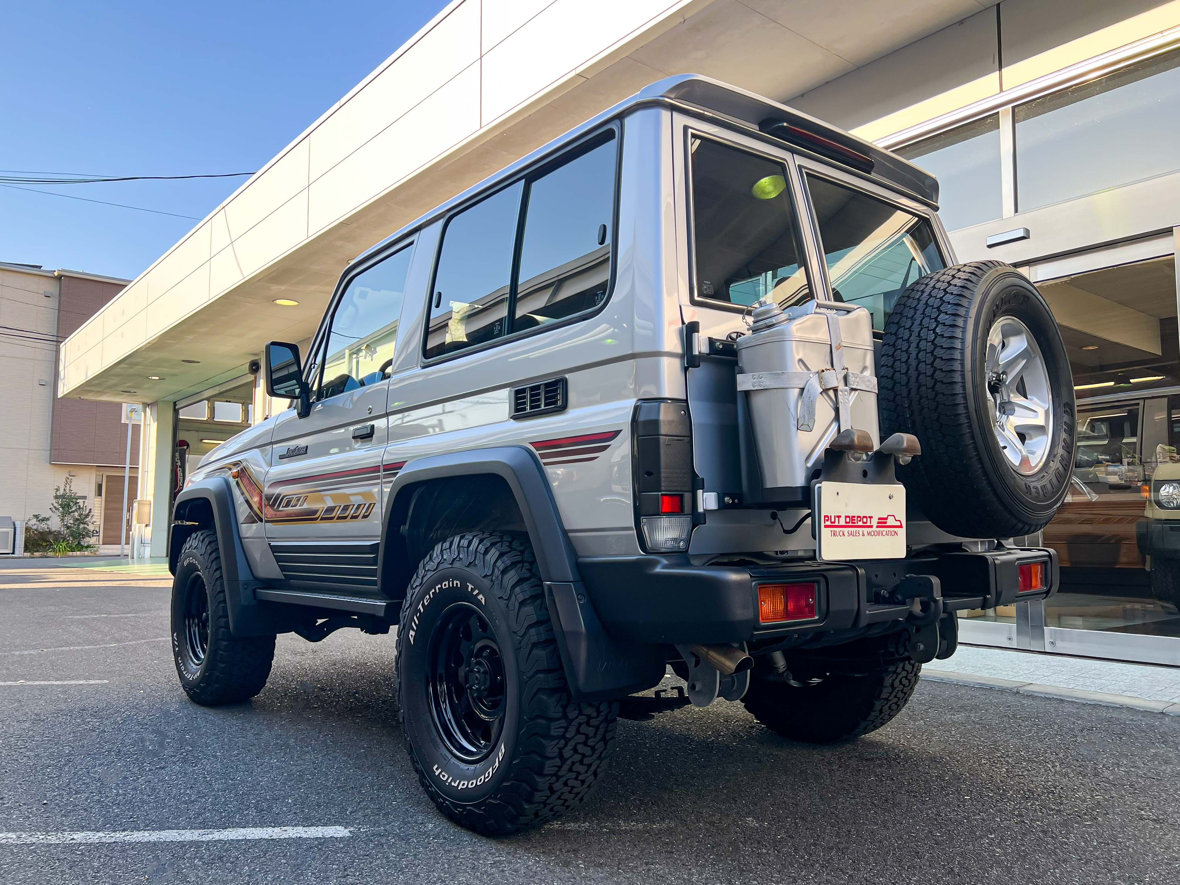 ランドクルーザー70 2021/R03