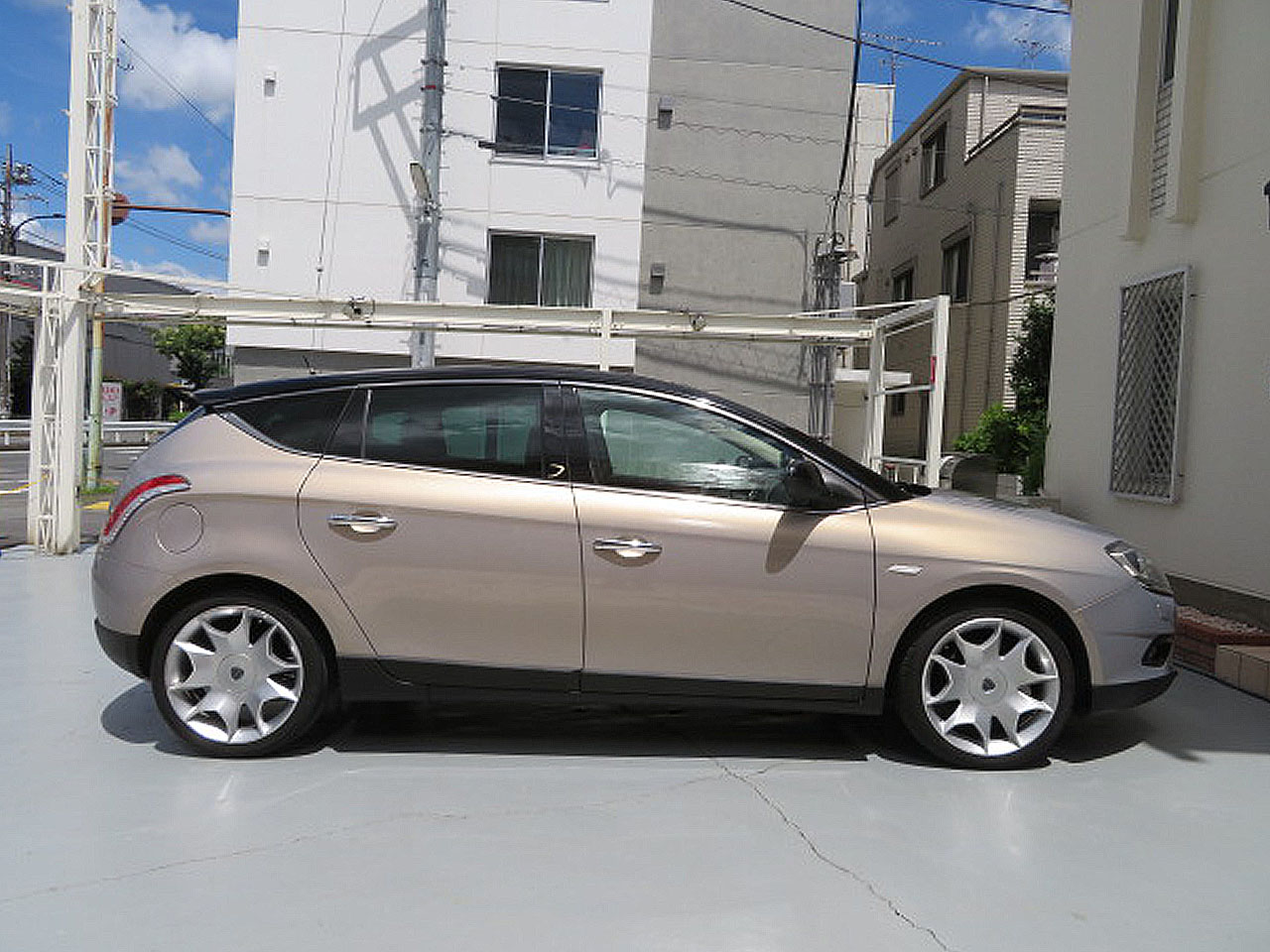 デルタ 2013/H25