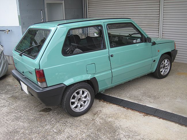 パンダ 2004/H16