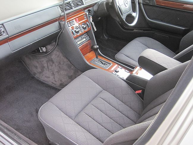 Eクラスワゴン 1994/H06