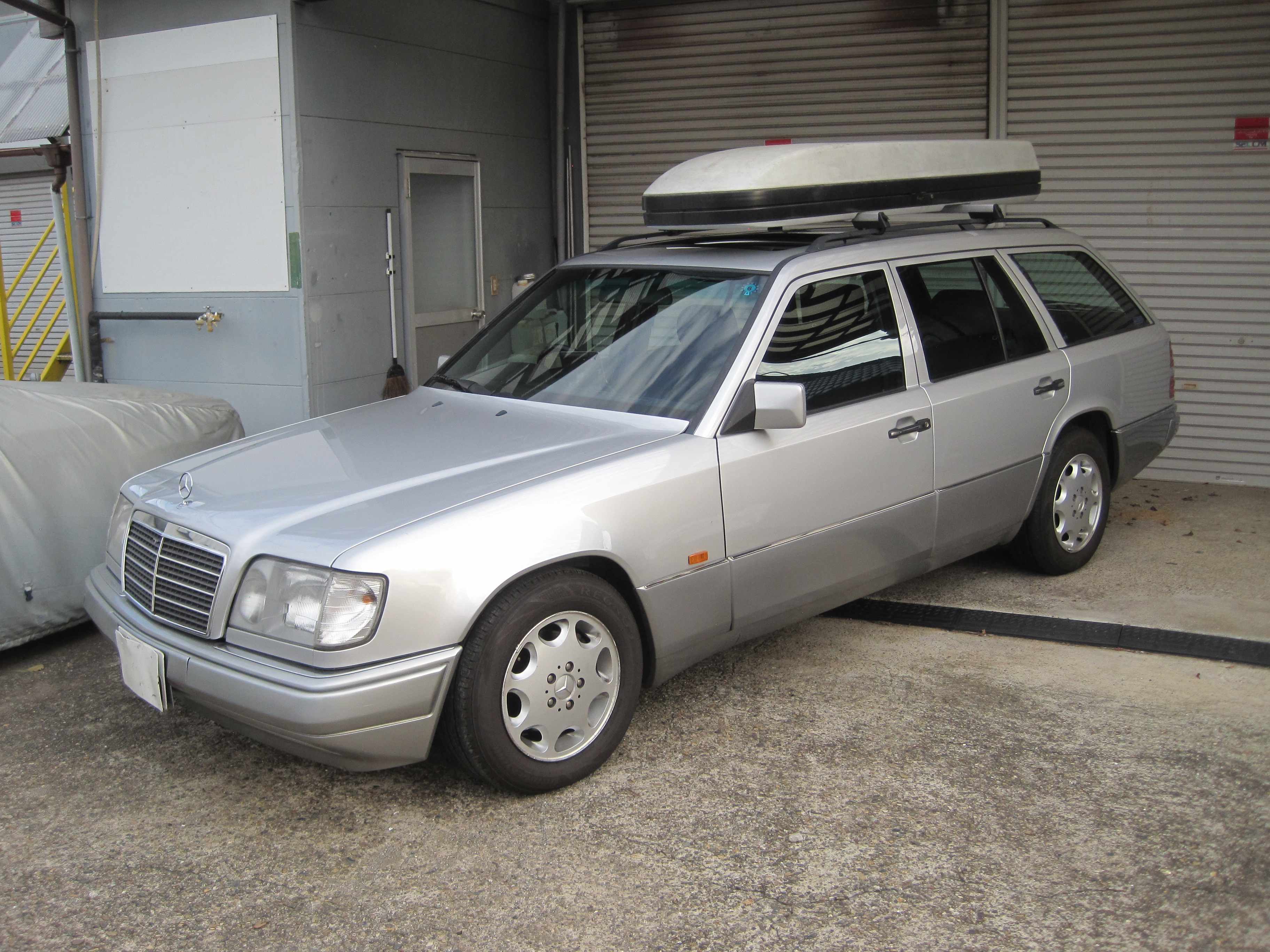 Eクラスワゴン 1994/H06