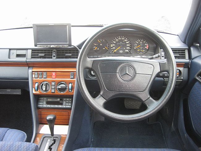 ミディアムクラスワゴン／Tシリーズ 1992/H04