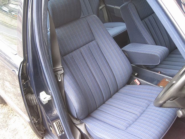 ミディアムクラスワゴン／Tシリーズ 1992/H04