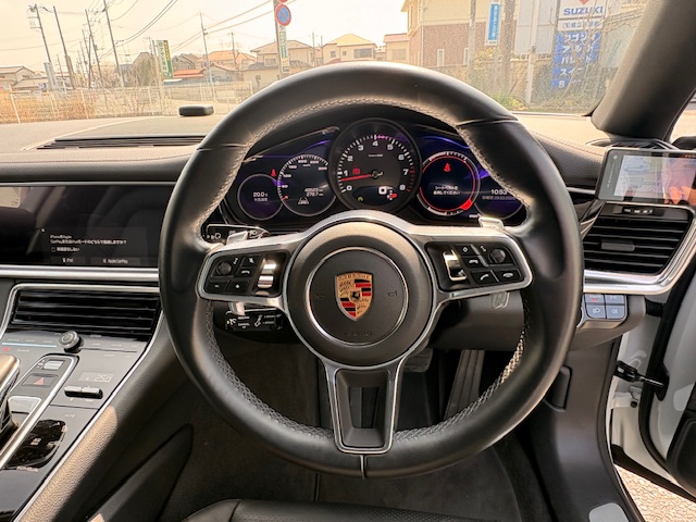 パナメーラ 2017/H29