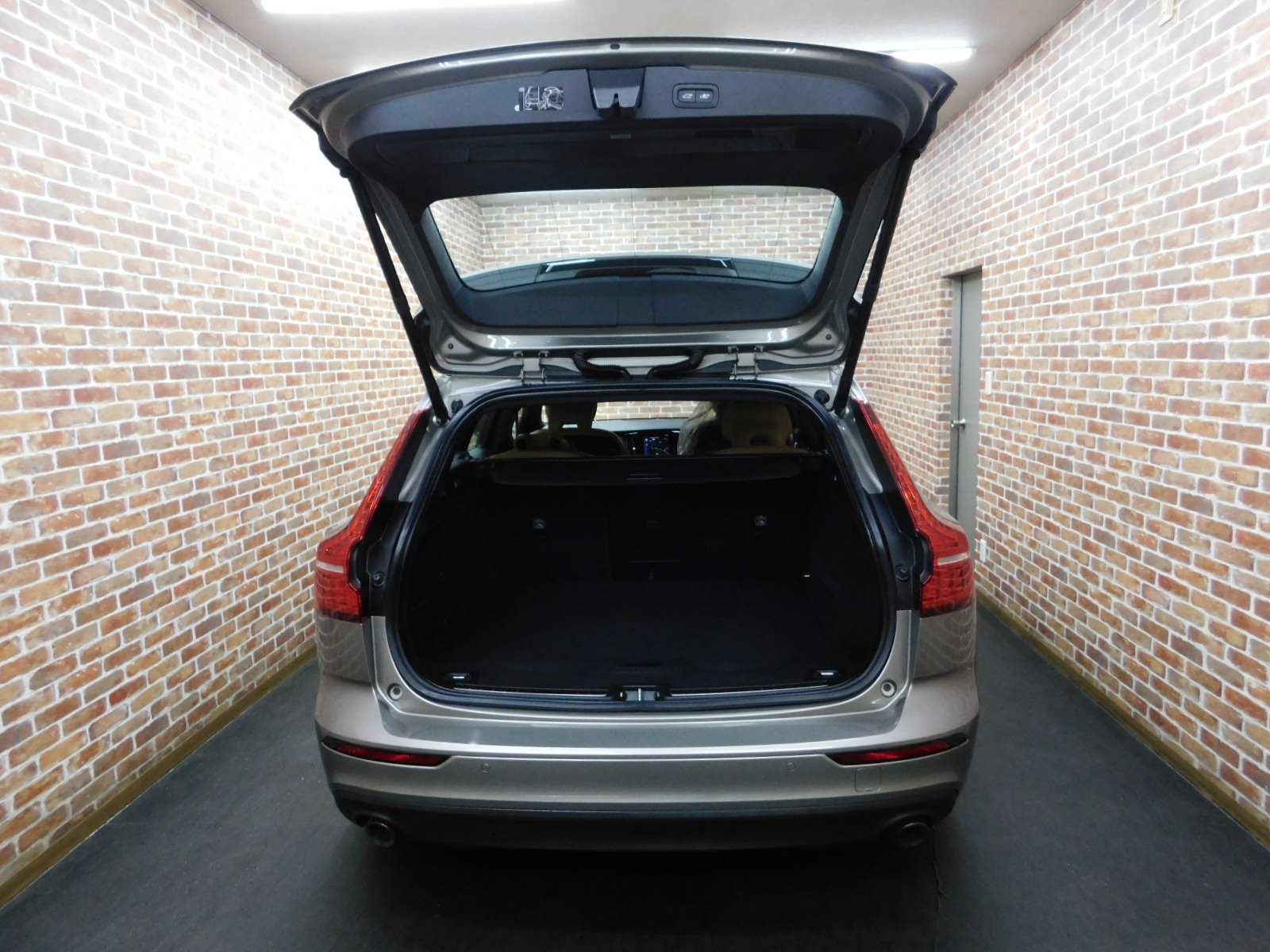 V60 2019/R01
