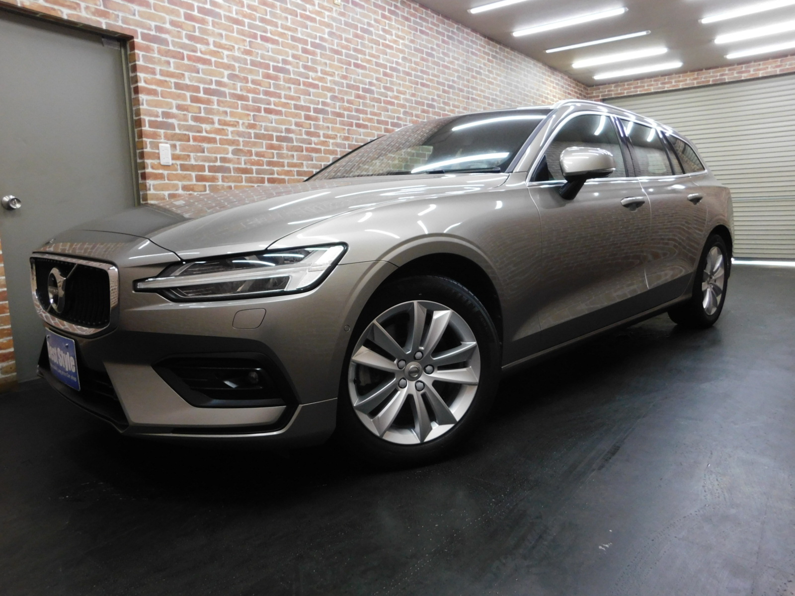 V60 2019/R01