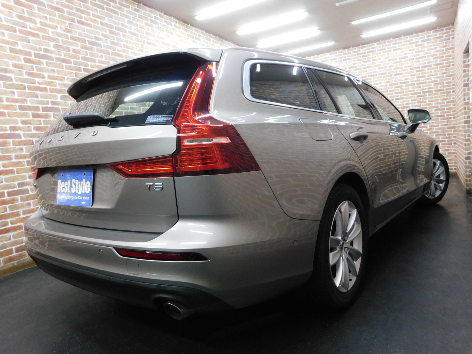 V60 2019/R01