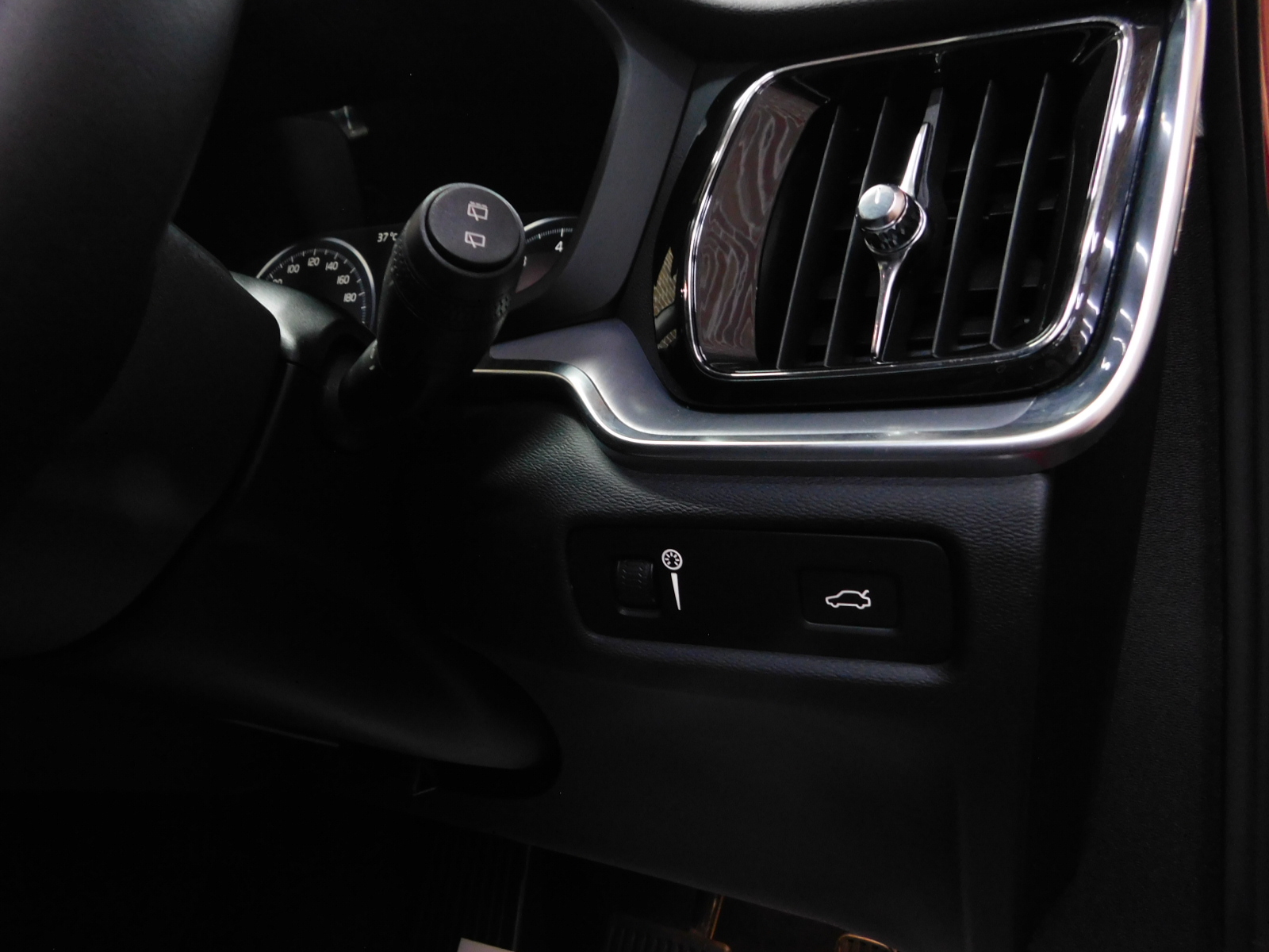 V60 2019/R01