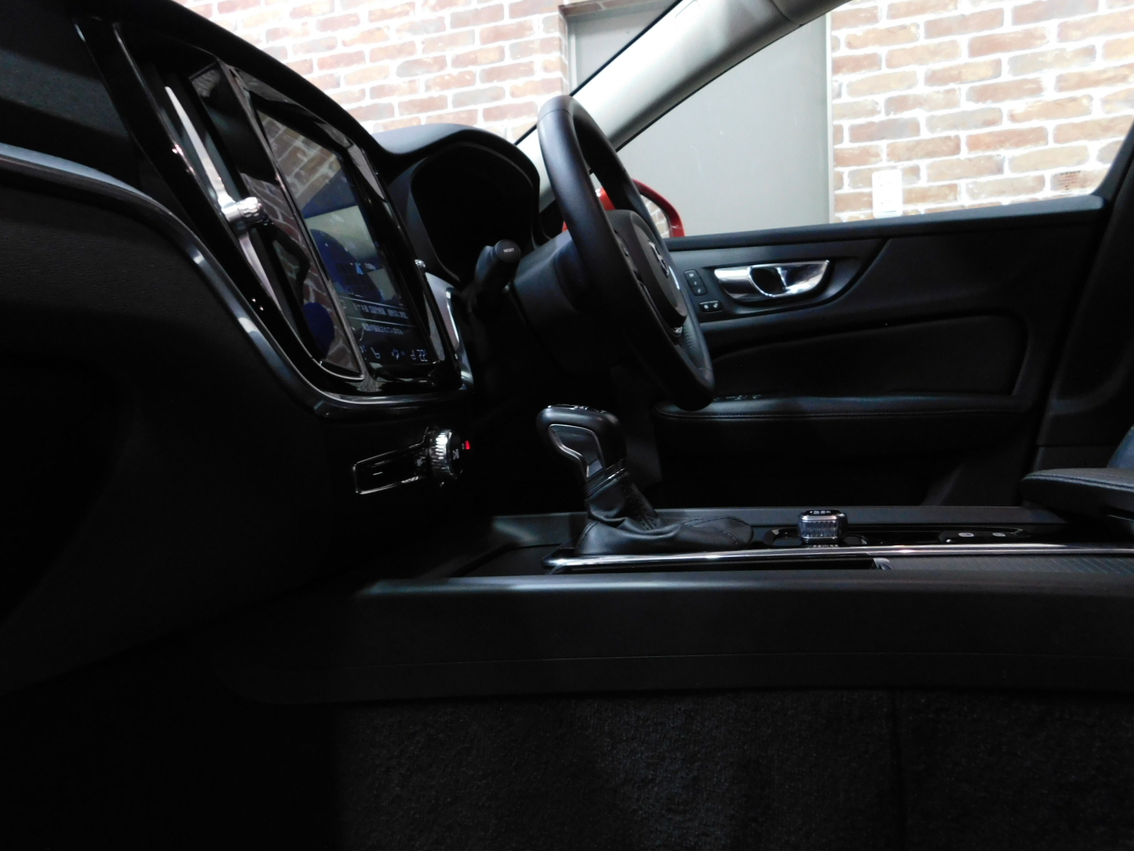 V60 2019/R01
