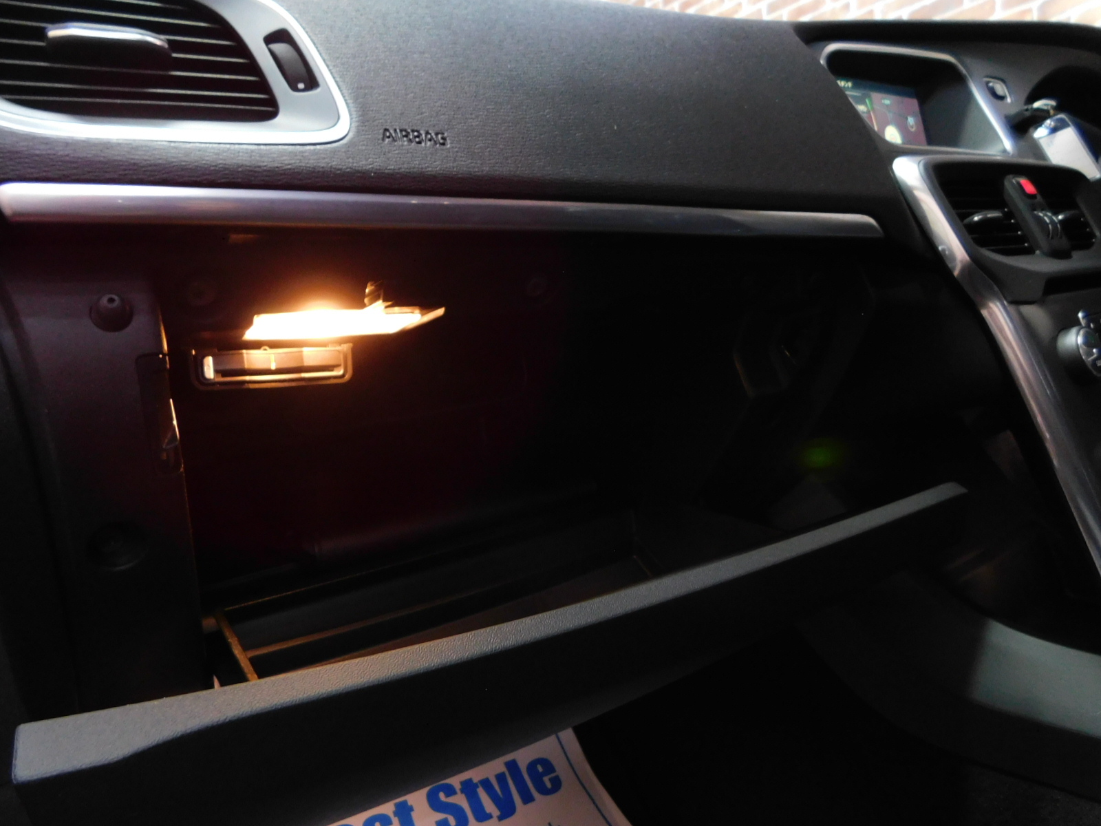 V40 2016/H28