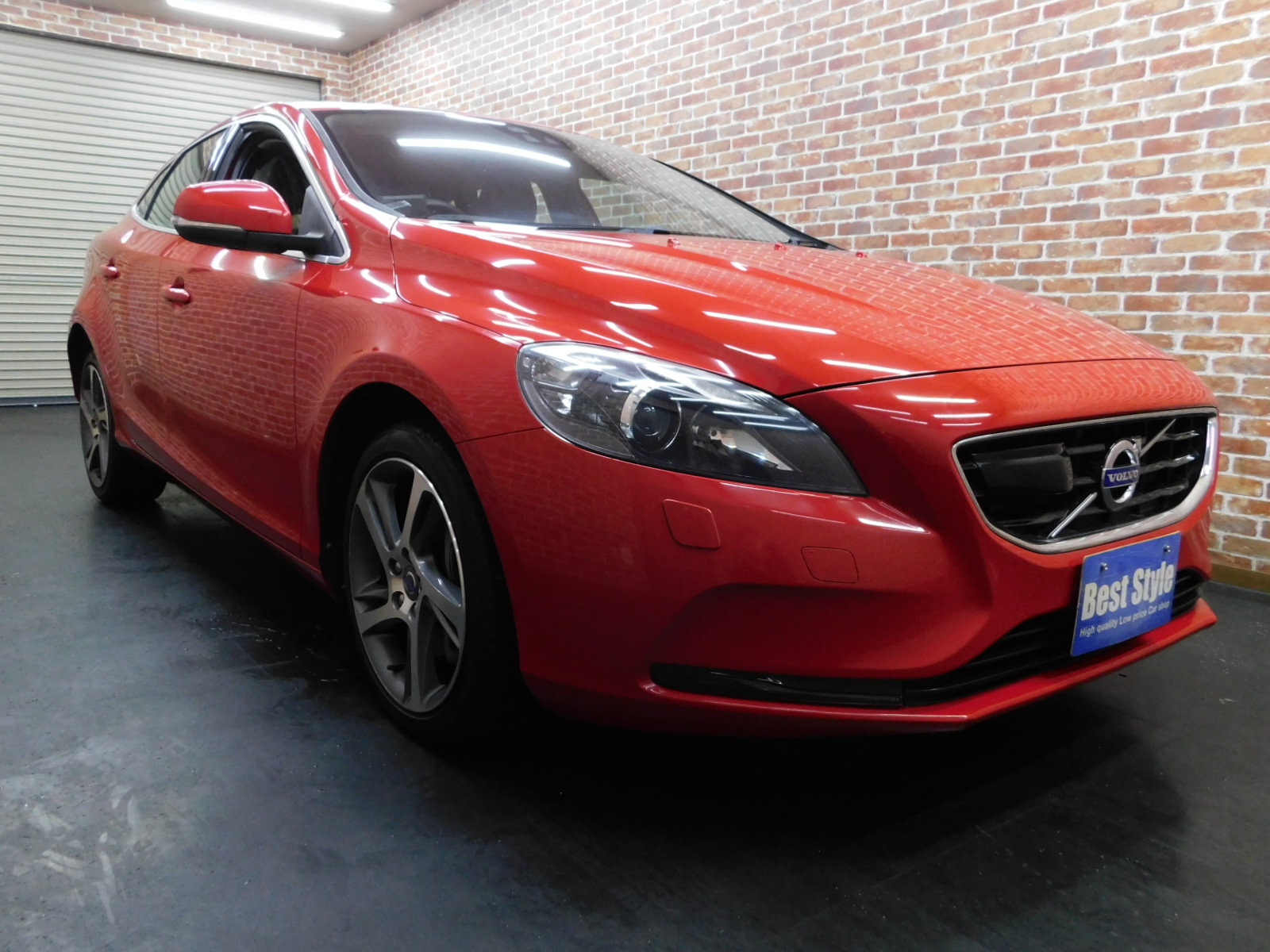 V40 2016/H28