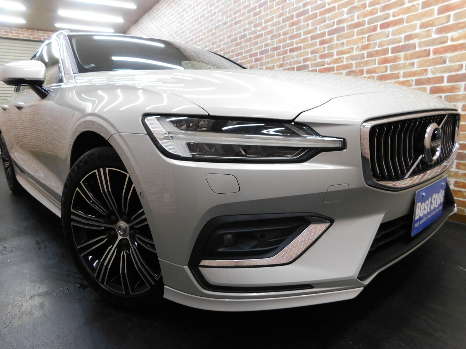 V60 2019/R01