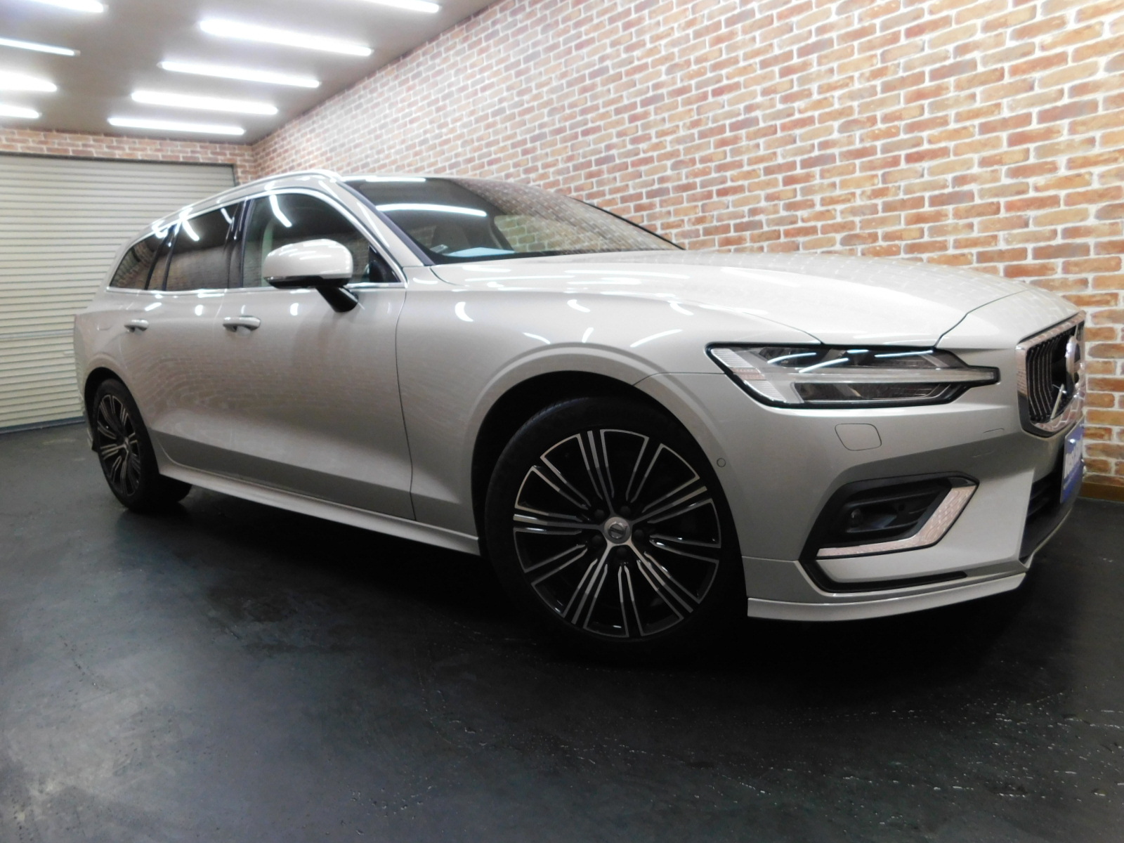V60 2019/R01