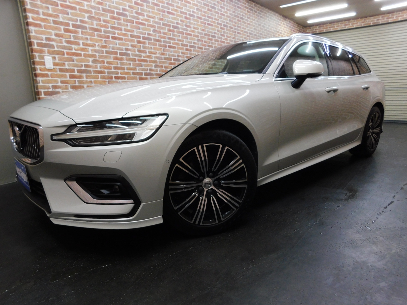 V60 2019/R01