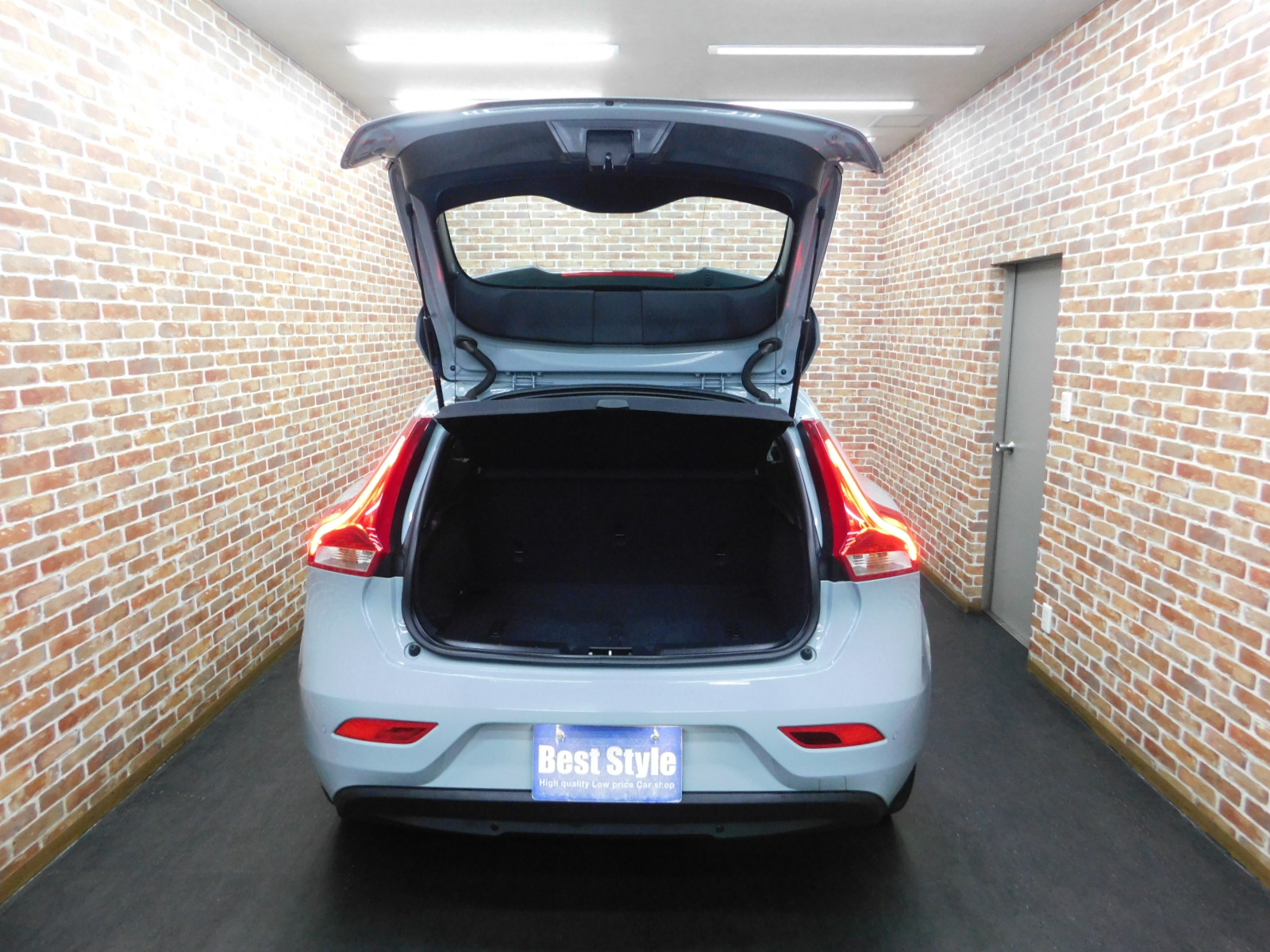 V40 2018/H30