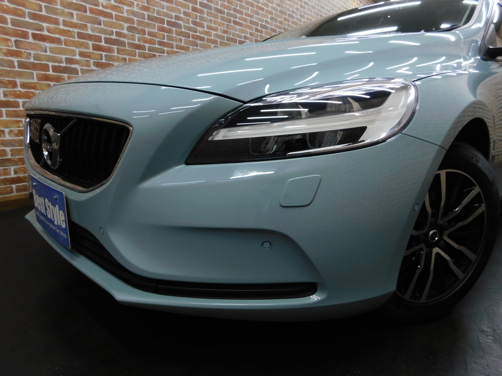 V40 2018/H30