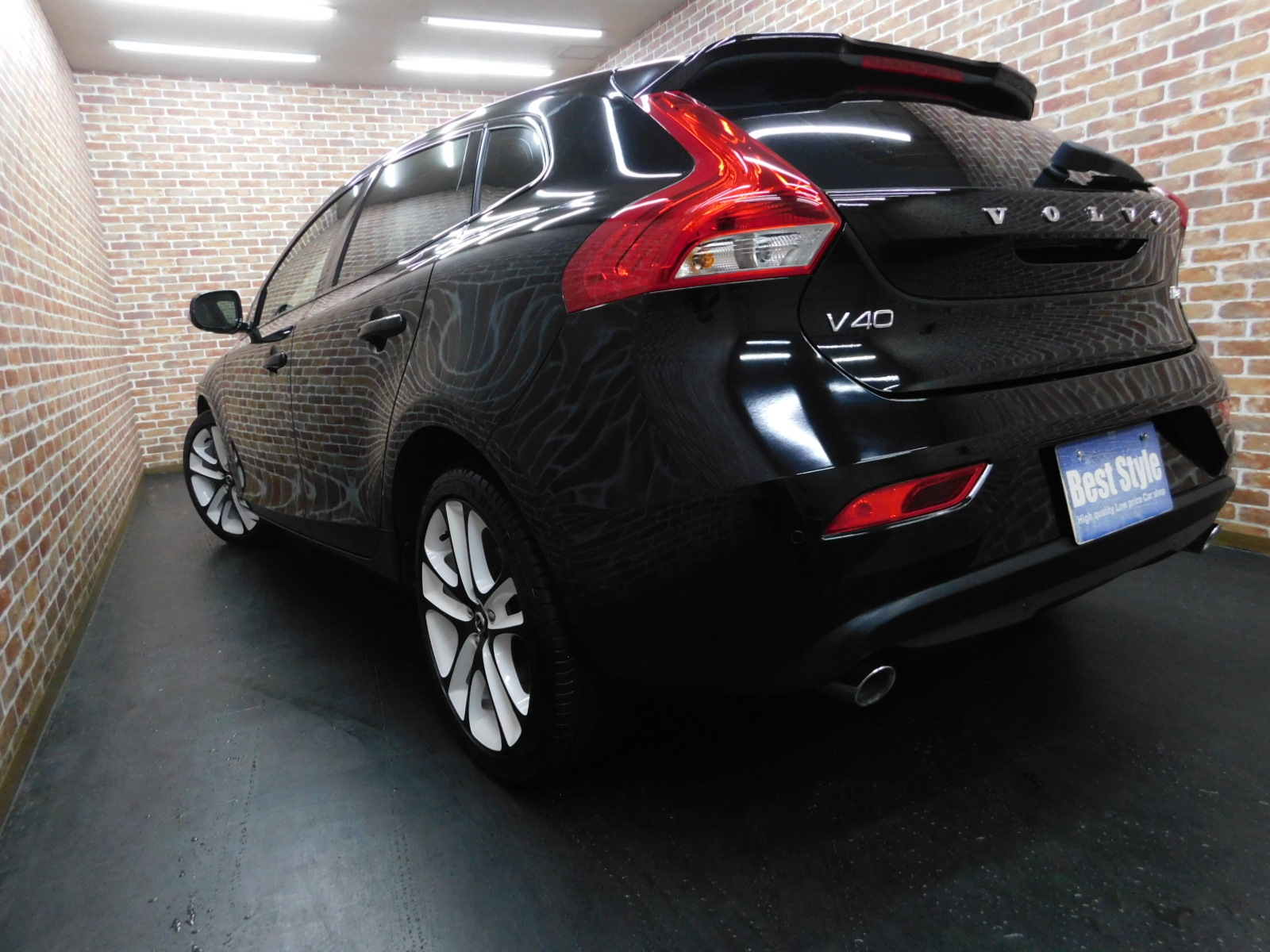 V40 2018/H30