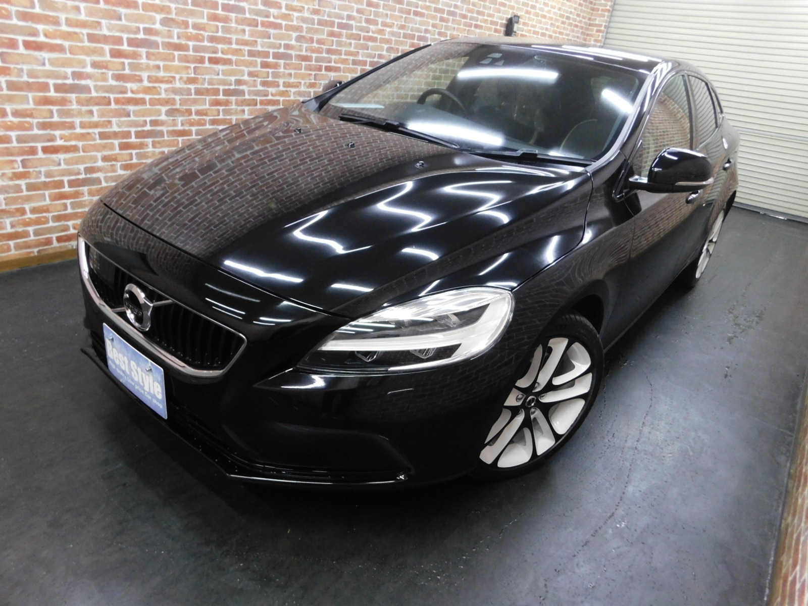 V40 2018/H30