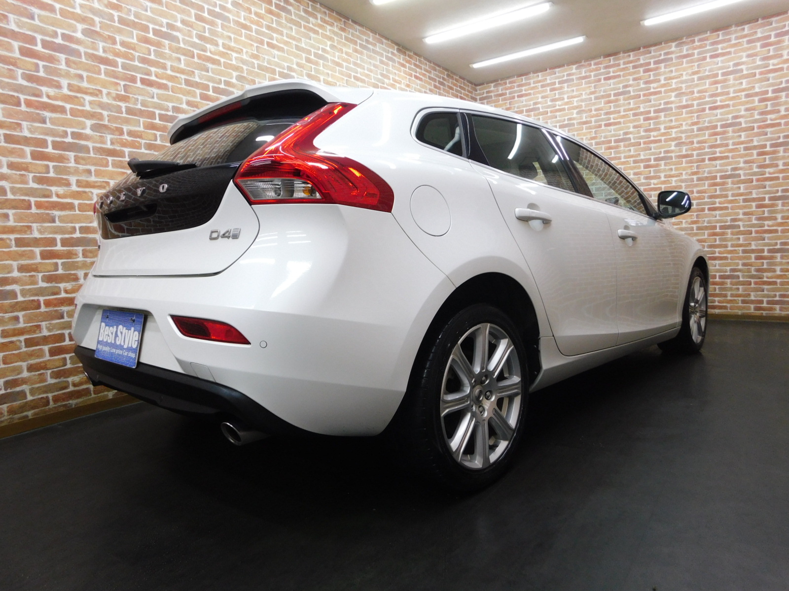 V40 2017/H29