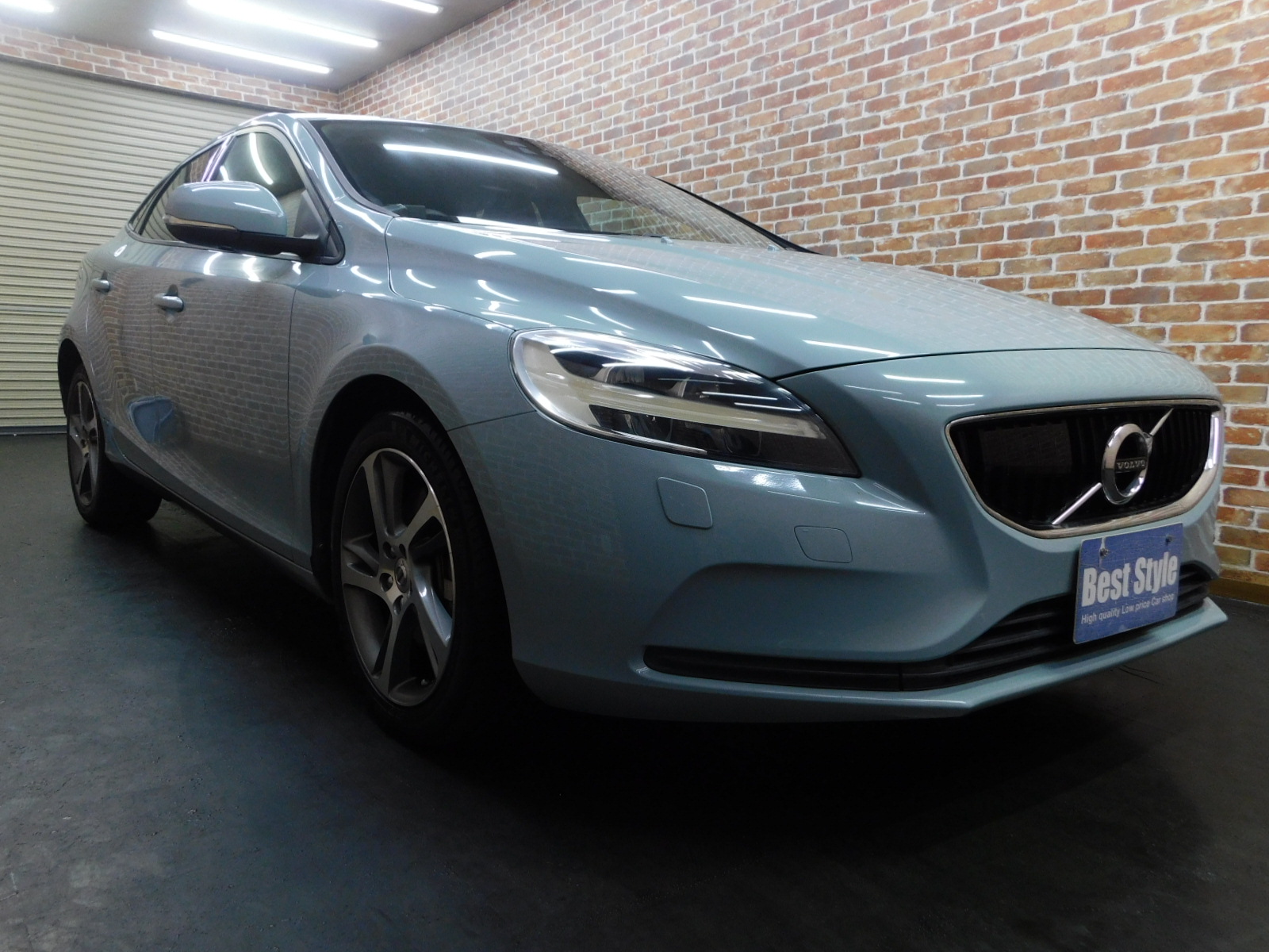 V40 2016/H28