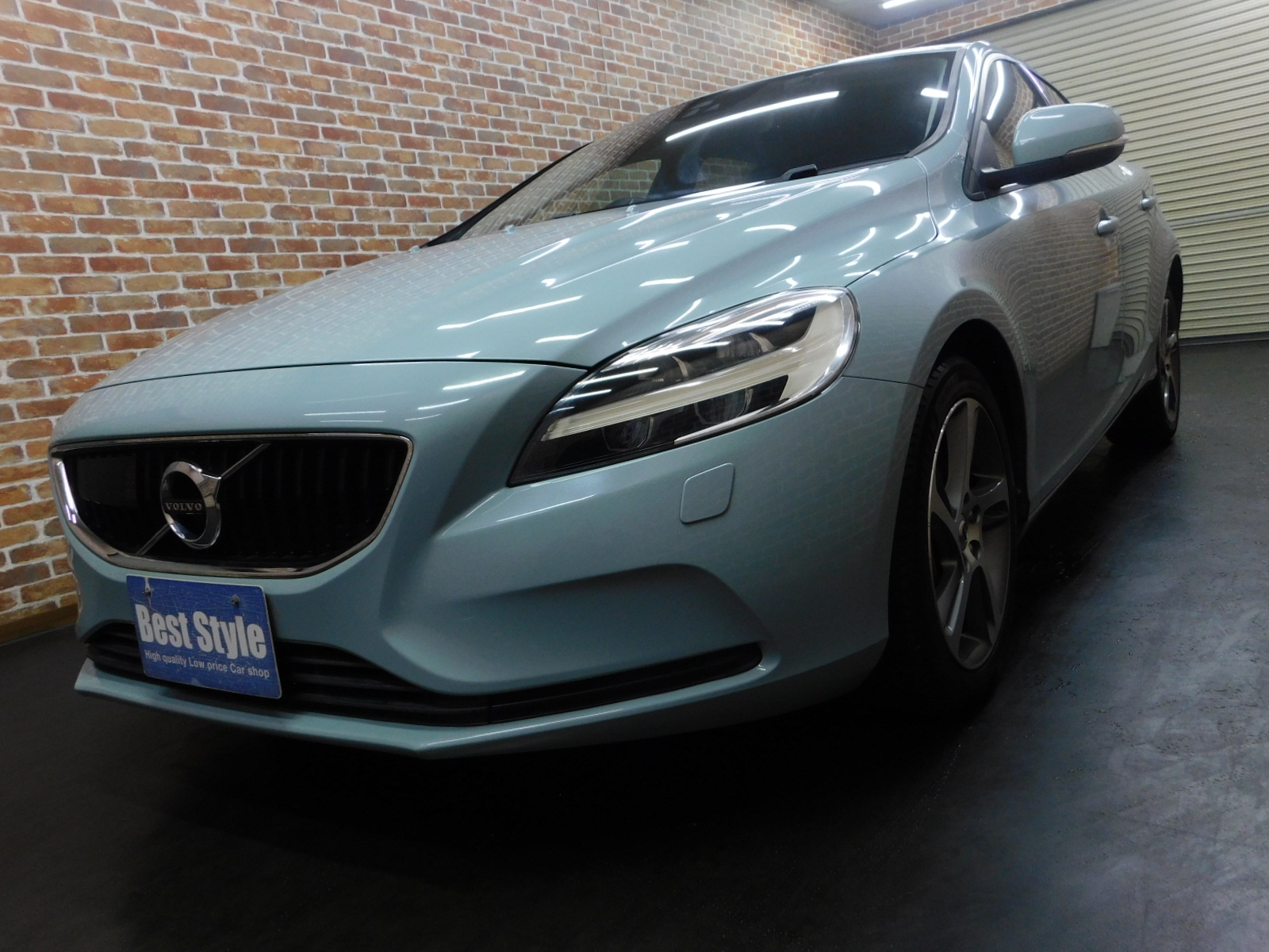 V40 2016/H28