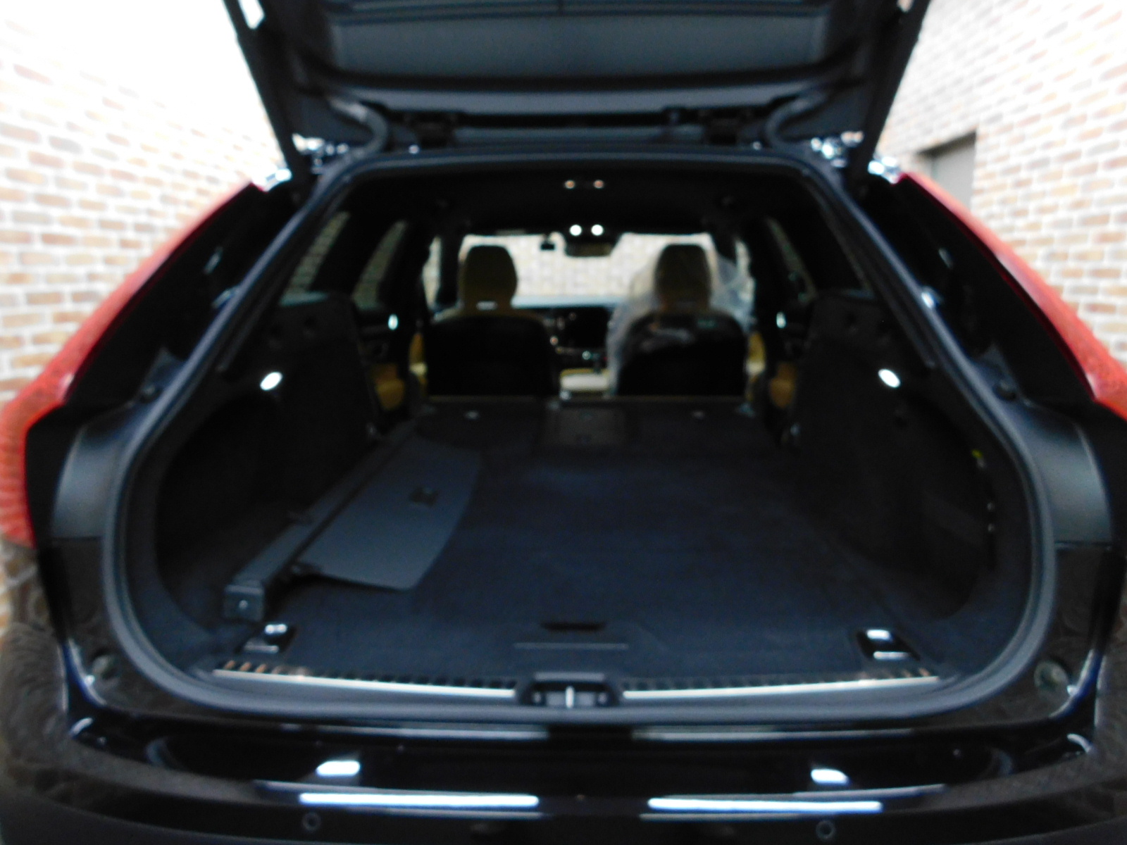 V90クロスカントリー 2019/R01