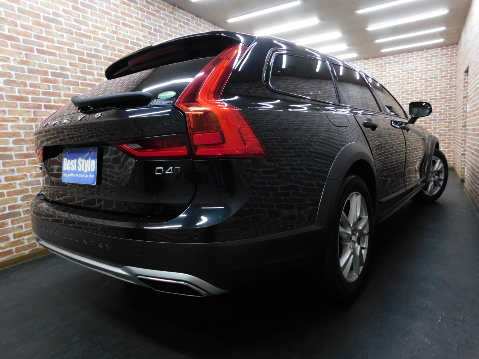 V90クロスカントリー 2019/R01