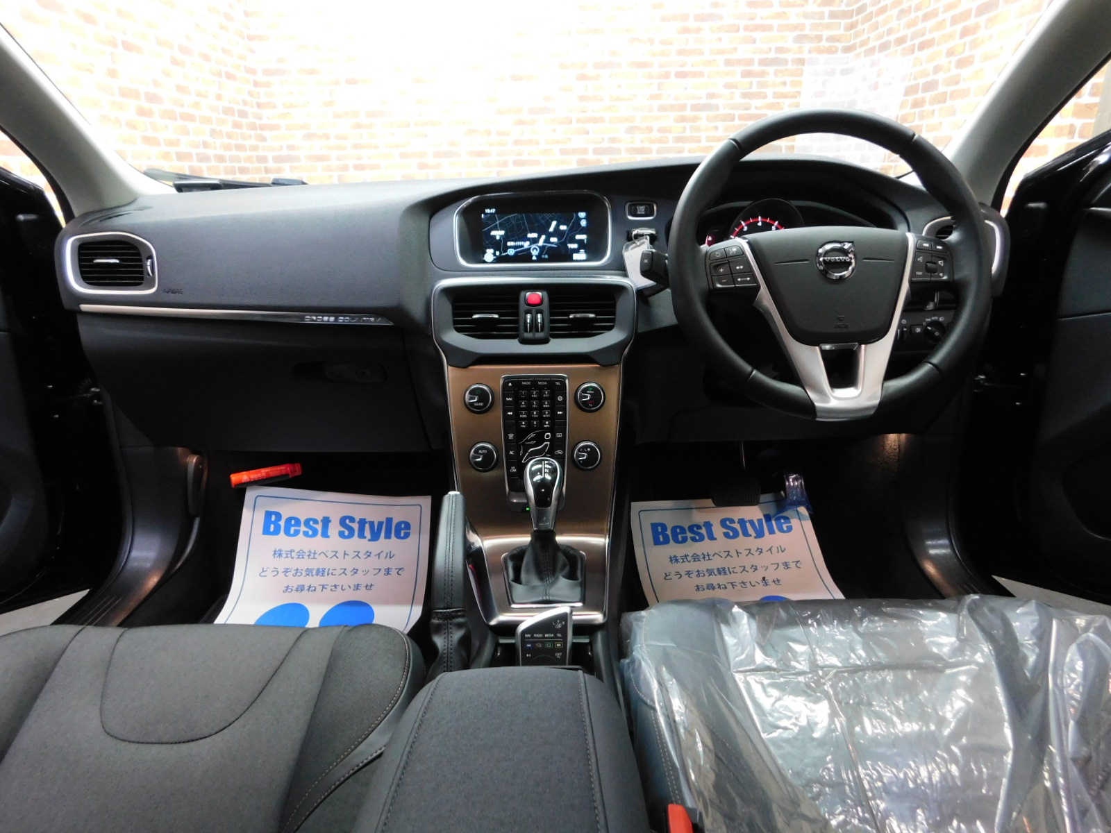 V40クロスカントリー 2016/H28