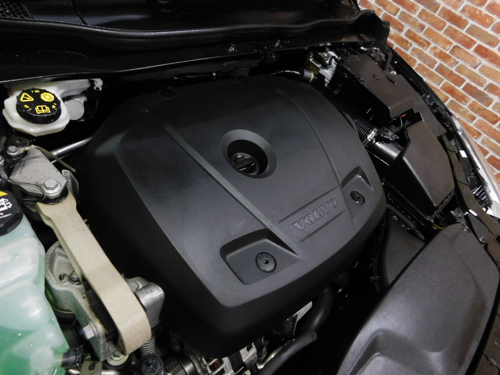 V40クロスカントリー 2016/H28