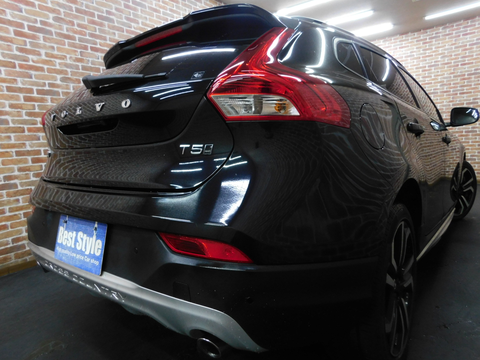 V40クロスカントリー 2016/H28