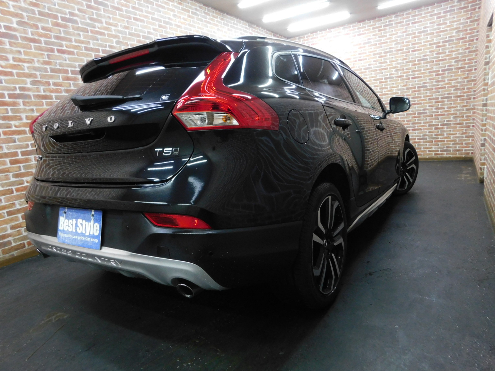 V40クロスカントリー 2016/H28