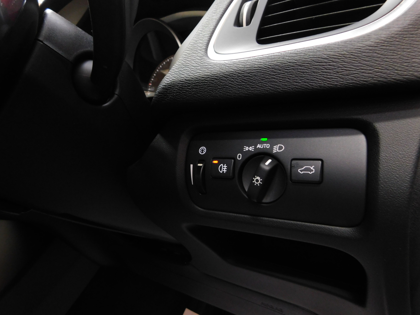 V40クロスカントリー 2016/H28