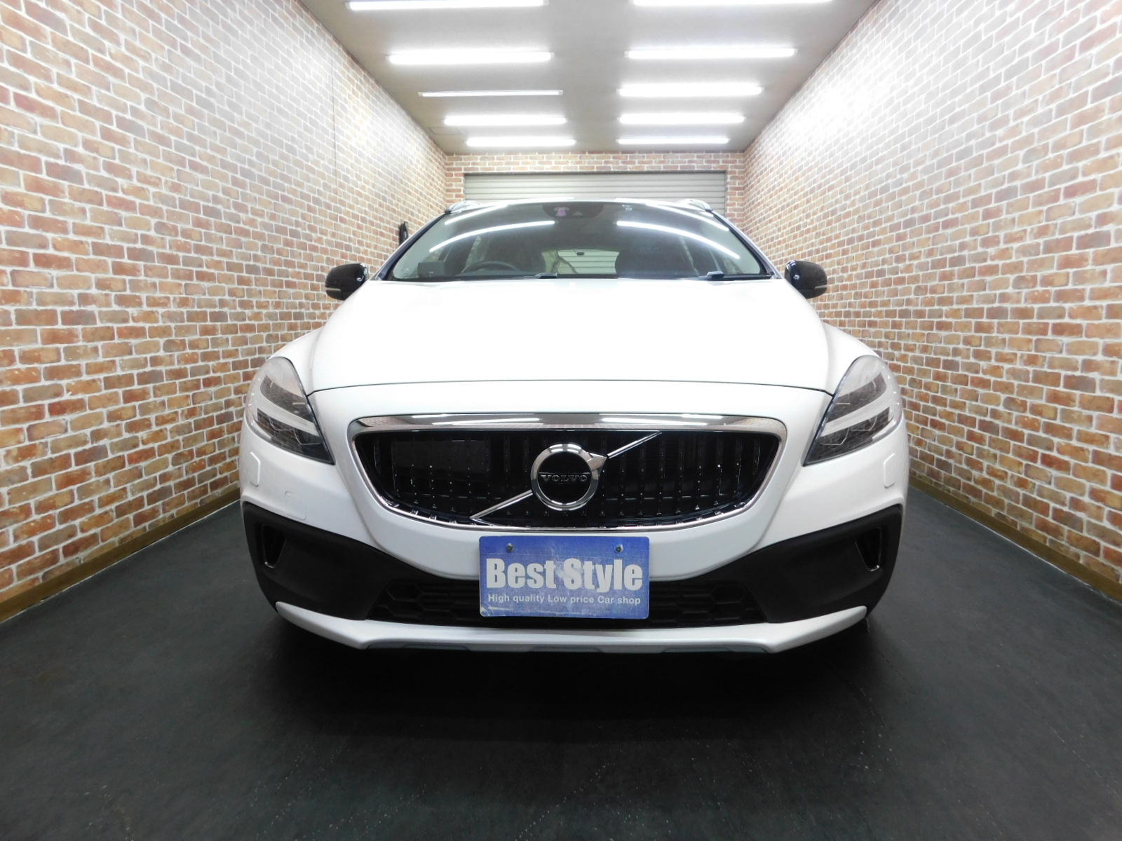 V40クロスカントリー 2016/H28
