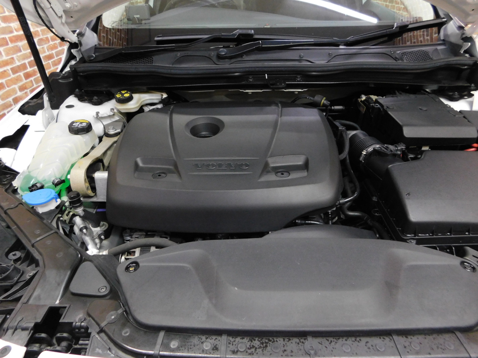 V40クロスカントリー 2016/H28