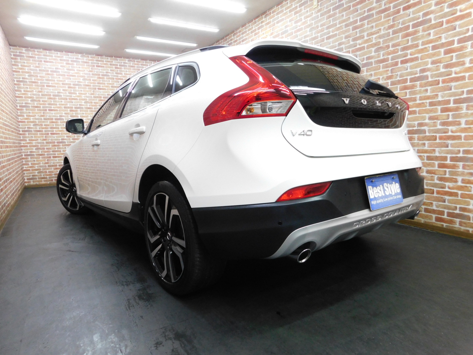 V40クロスカントリー 2016/H28