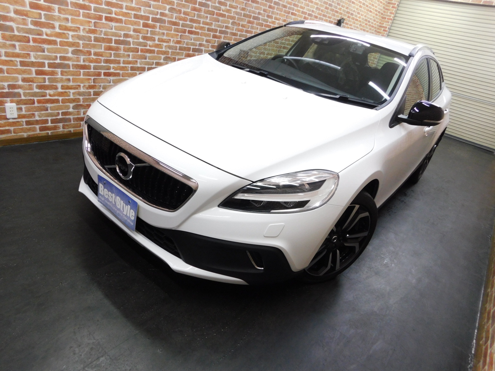 V40クロスカントリー 2016/H28