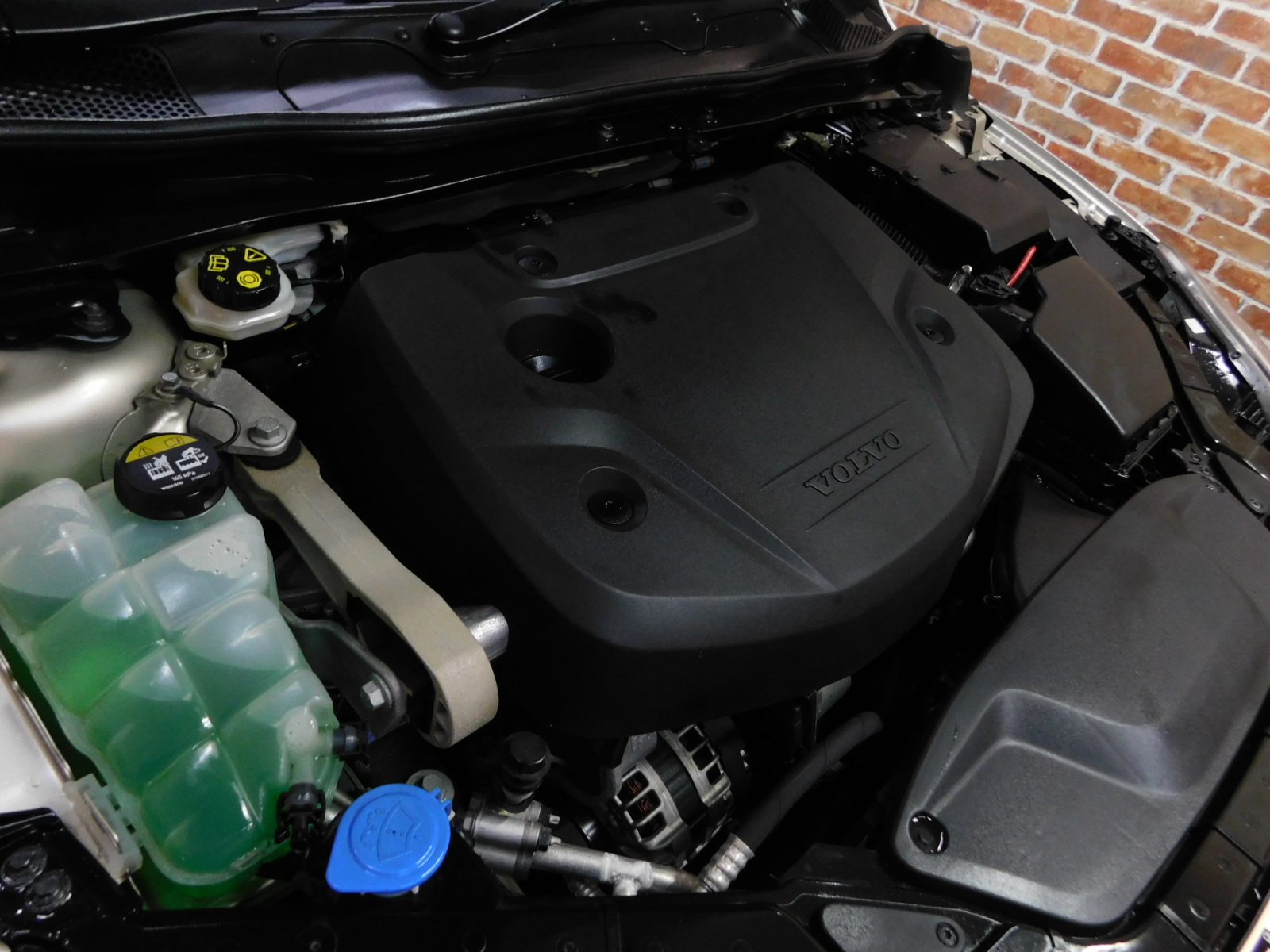 V40クロスカントリー 2017/H29