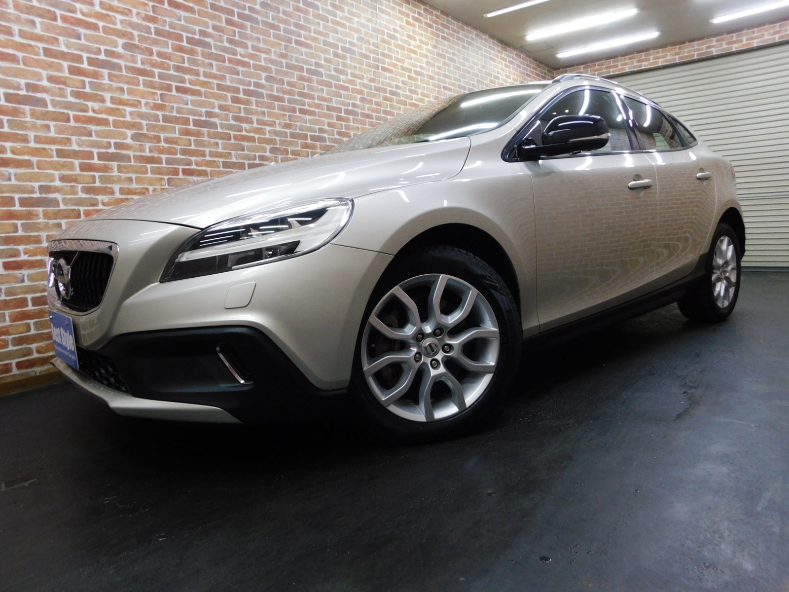 V40クロスカントリー 2017/H29