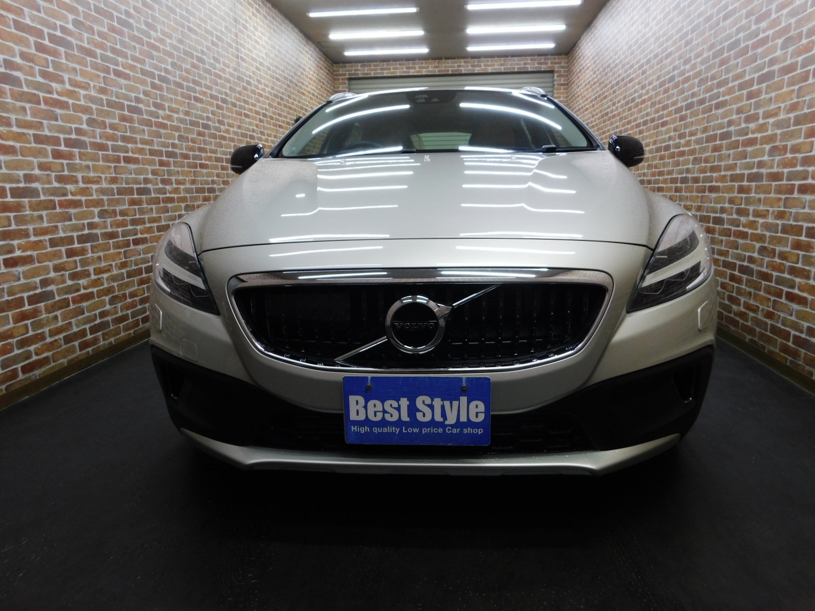 V40クロスカントリー 2017/H29